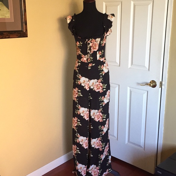 NEW LIKELY BLACK FLORAL PRINT RUFFLE JUMPSUIT - Picture 15 of 16